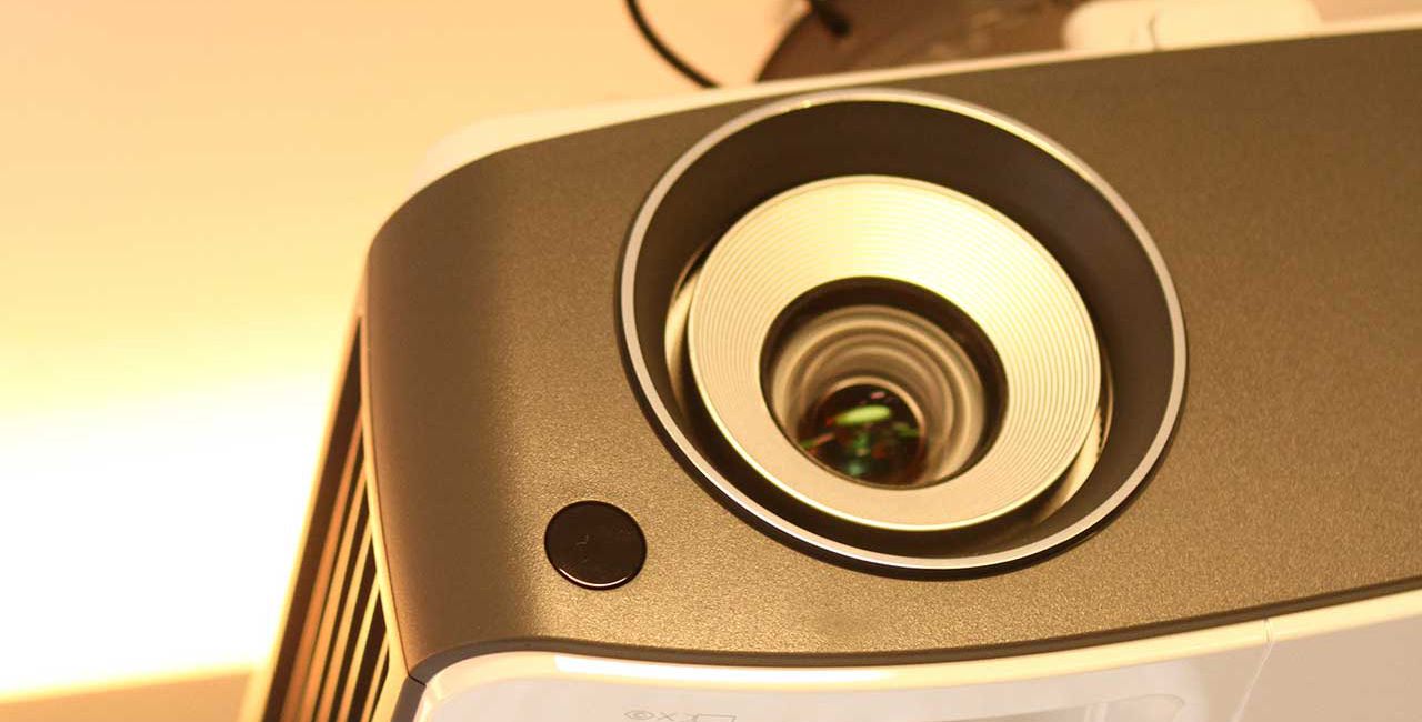 Beamer im Showroom in Altendambach